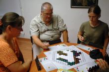 zseniális
